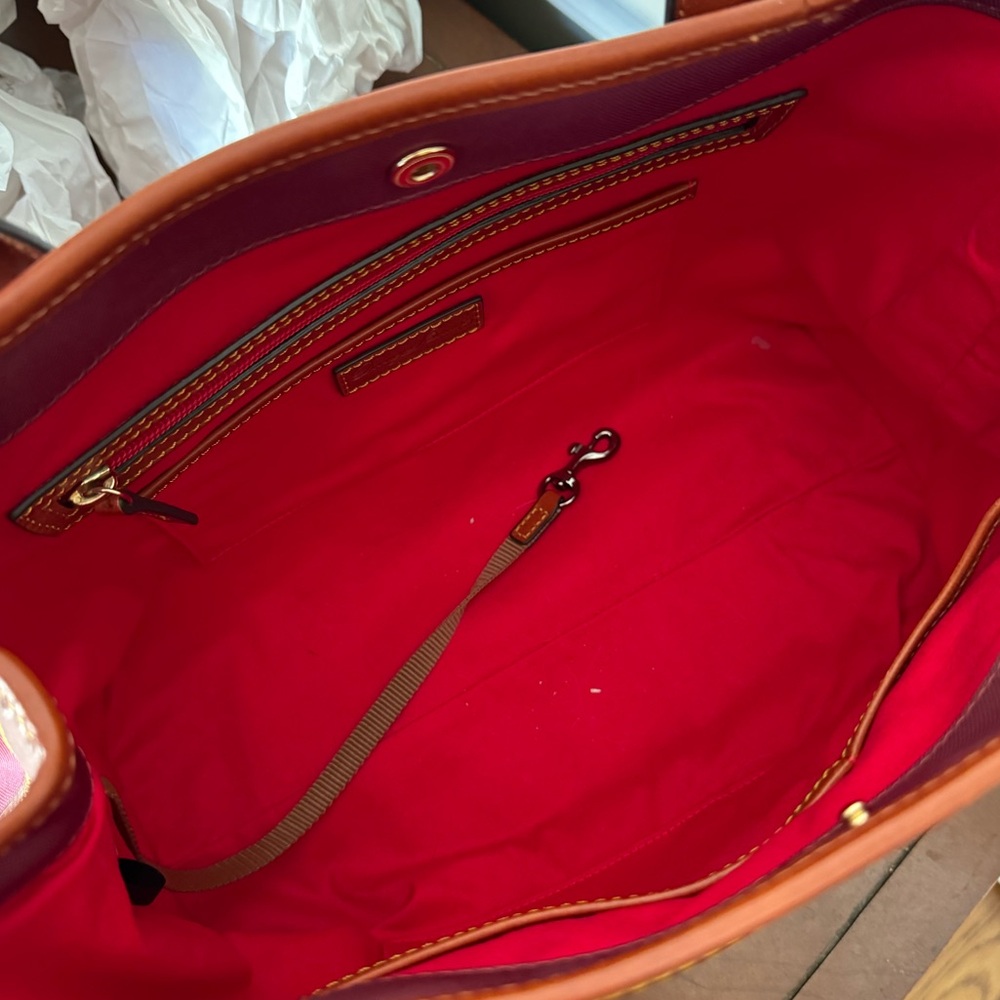 Dooney & Bourke Layla maroon Tote Double Leather Handle Tote Shoulder Bag - Picture 9 of 12